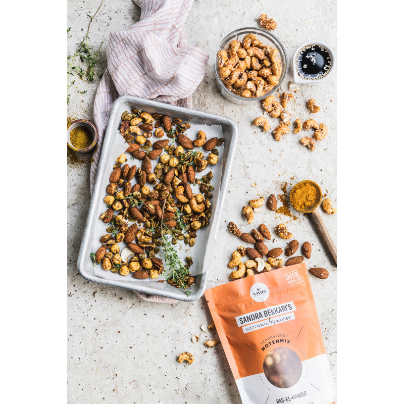 Sandra Bekkari Giftbox: book Mission Healthy Weight, snacks and herbs