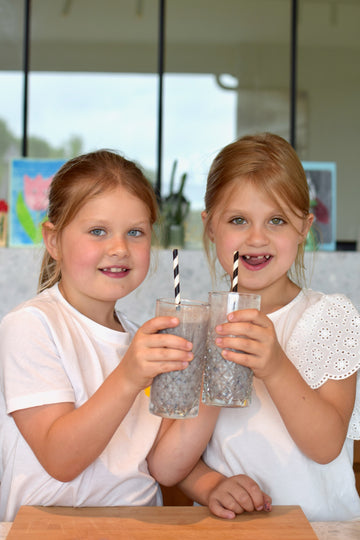 Bosbessensmoothie met granola