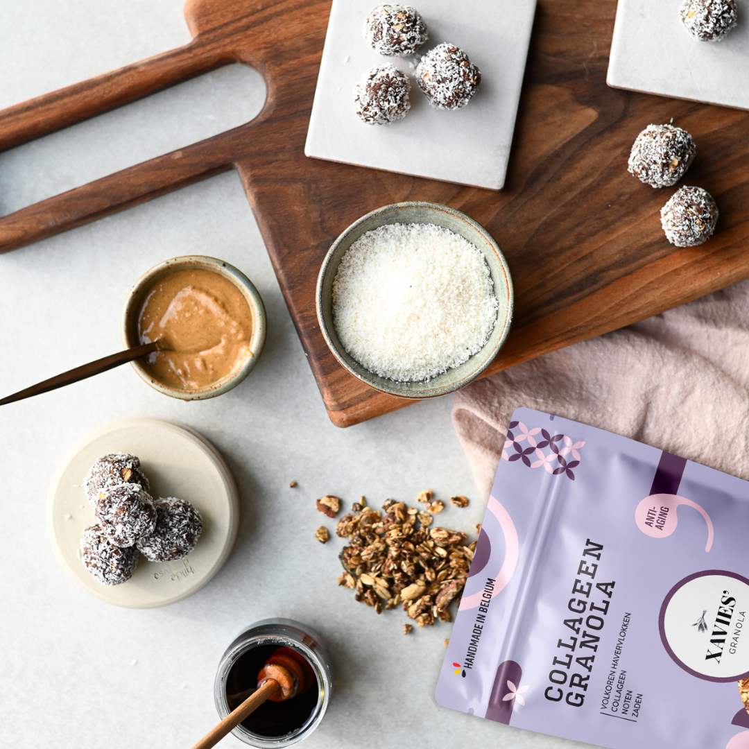 Beauty bliss balls met XAVIES' collageen granola