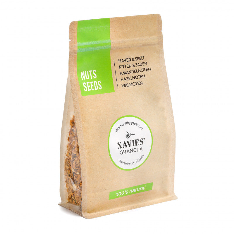 Granola aux noix et aux graines