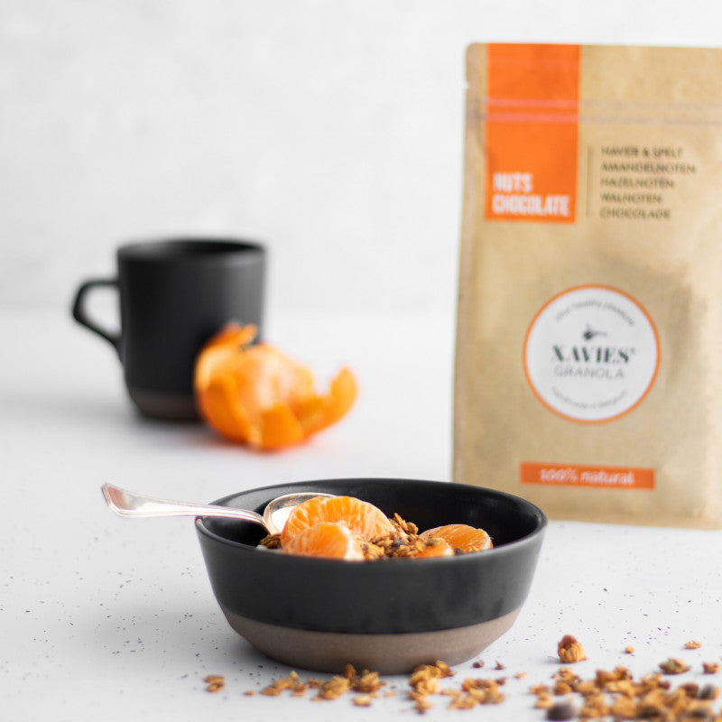 Granola au chocolat et aux noix